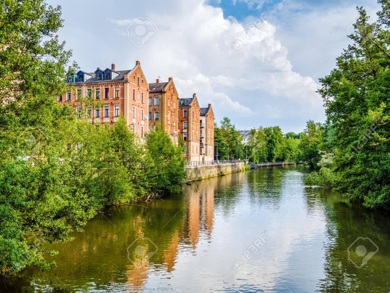 Wohnung Am Gruenen, Naehe Stadtzentrum Und Hauptbahnhof, Wlan Inklusive Fürth Buitenkant foto