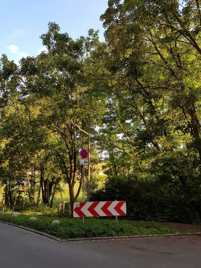 Wohnung Am Gruenen, Naehe Stadtzentrum Und Hauptbahnhof, Wlan Inklusive Fürth Buitenkant foto